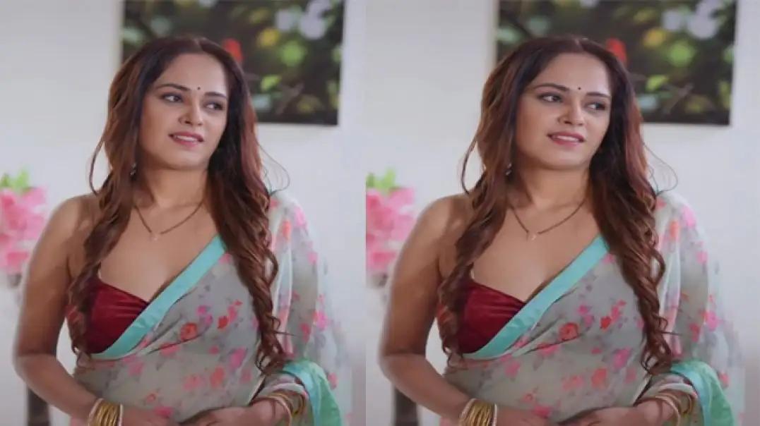 Hot Ritu Rai Exposes Nude Boobs & Pussy First Time On Camera