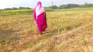 Bihari village Bhabhi fucked on open fields